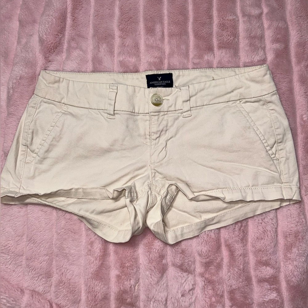 american eagle shortie shorts tan color